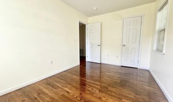 19 HICKORY Ln, Dover, DE 19904