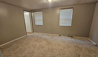 142 Forest Park Rd, Arnolds Park, IA 51331