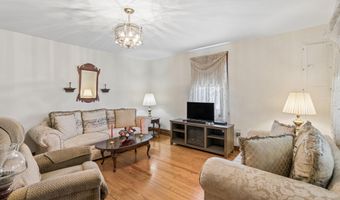19 SOLOMONS ISLAND Rd, Annapolis, MD 21401