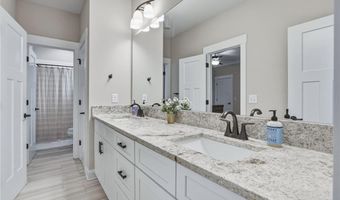6290 Granbury Walk NW, Acworth, GA 30101