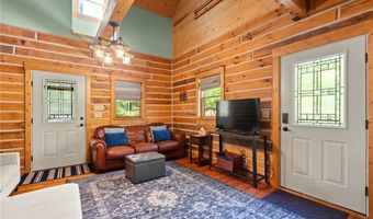 3320 N Bluff Rd, Birdseye, IN 47513