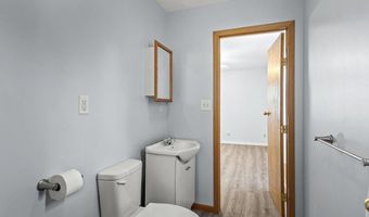 118 W Hawley St, Amboy, IL 61310