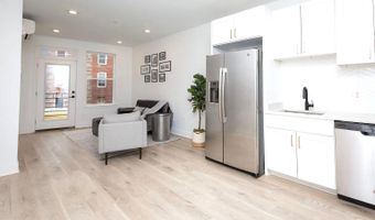 1702 LIGHT St 402, Baltimore, MD 21230