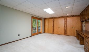 970 Cramton Ave NE, Ada, MI 49301
