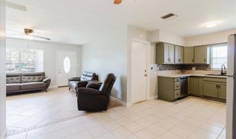 6212 FLORIDA Cir W, Apollo Beach, FL 33572