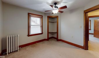 317 E 1st St, Arthur, IA 51431