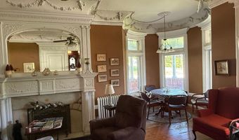 126 Elm St, Bennington, VT 05201