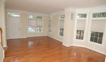 2404 13TH Ct N, Arlington, VA 22201