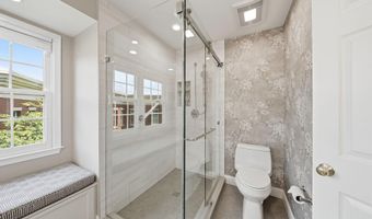 1922 N DANIEL St, Arlington, VA 22201