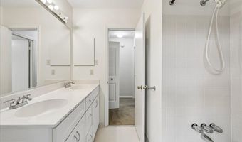 5032 KING DAVID Blvd, Annandale, VA 22003