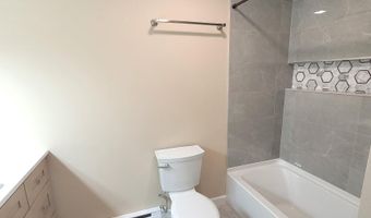 22 Dogwood Ct 22, Cromwell, CT 06416