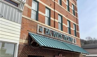 117 S Main St, Alma, WI 54610