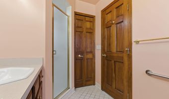 140 Kenyon, Algonac, MI 48001