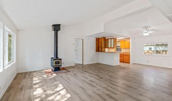 1523 SE Bronzewood Ave, Bend, OR 97702