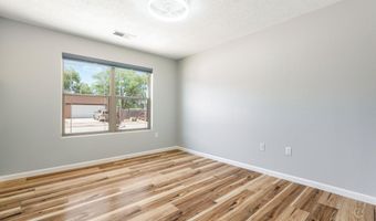 212 Riesling Rd, Bernalillo, NM 87004