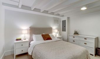 3522 P St NW, Washington, DC 20007