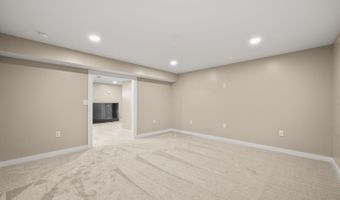 10616 Trevor Dr, Aurora, IN 47001