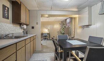 704 Hoaglin Dr, Albion, MI 49224