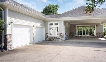 87 Ball Park St, Allen, KY 41601