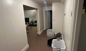 34 Winter St, Bangor, ME 04401