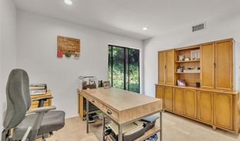 6066 Lake Lindero Dr, Agoura Hills, CA 91301
