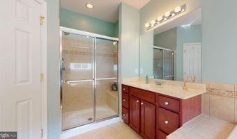 166 BLACKBURN St, Absecon, NJ 08205