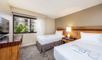 2470 Kalakaua Ave 704, Honolulu, HI 96815