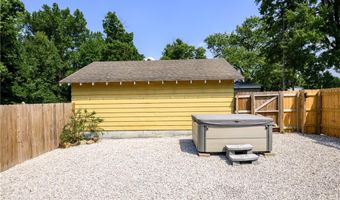710 English Ave, Austin, IN 47102