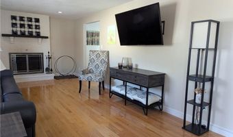 74 Williams St, Cumberland, RI 02864