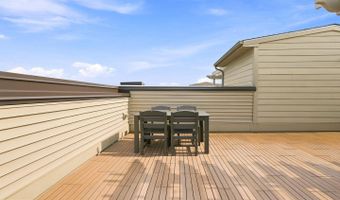 44824 TIVERTON Sq, Ashburn, VA 20147