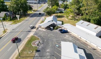 539 S Main St, Baxley, GA 31513