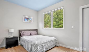 140 Waynesville Ave, Asheville, NC 28806