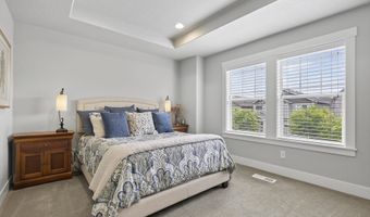 16849 SW FRIENDLY Ln, Beaverton, OR 97007