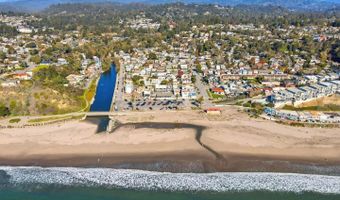 117 Marina Ave, Aptos, CA 95003