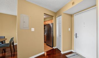 10101 GROSVENOR Pl 1901, Rockville, MD 20852