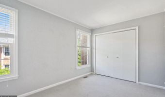 2522- D S ARLINGTON MILL Dr 4, Arlington, VA 22206
