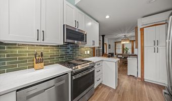 118 WOODLAND Ave, Barrington, NJ 08007