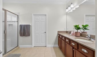 6659 CURRENT Dr, Apollo Beach, FL 33572