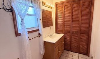 2203 Utah St, Carlsbad, NM 88220