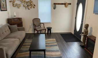 69 E 8th Ave, Bay Springs, MS 39422