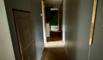 112 Liesegang Rd, Beattyville, KY 41311