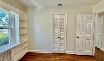 194 Courtland Ave, Stamford, CT 06906