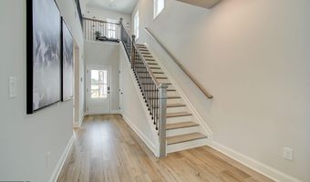 37 Fraser 122B, Auburn, GA 30011