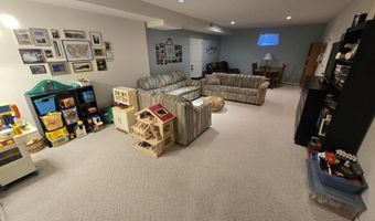 6 The Pnes, Beatrice, NE 68310