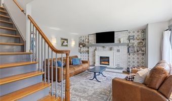 29 Harvest Dr, Coventry, RI 02816
