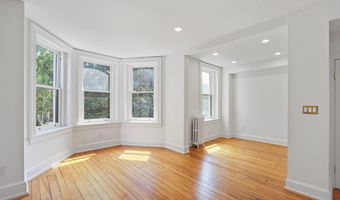 322 E CAPITOL St NE, Washington, DC 20003