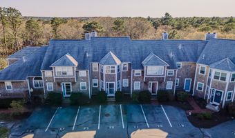 22 Harbor Hill Dr 22, Bourne, MA 02532