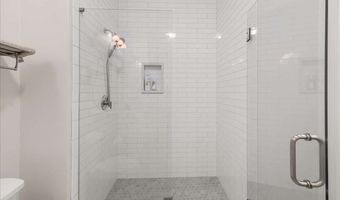 3621 Vinings Slope 1432, Atlanta, GA 30339