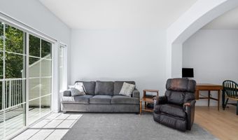 15400 SW MALLARD Dr 102, Beaverton, OR 97007
