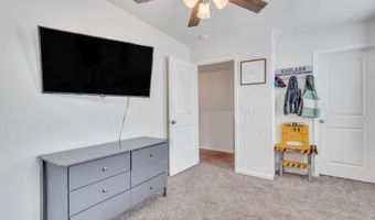 33 Chinquapin St, Beaufort, SC 29906